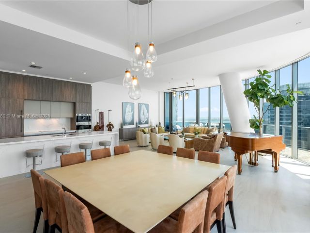 Apartment for sale  Unit #PH5801 - photo 6331711