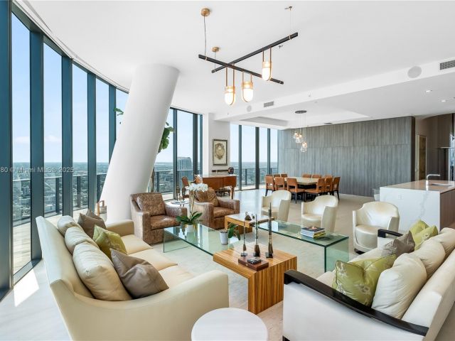 Apartment for sale  Unit #PH5801 - photo 6331713