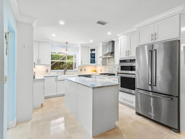 Home for sale at 808 Appleby Street - photo 6364669