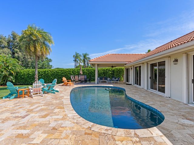 Home for rent at 7598 Fairway Trail - photo 6365192