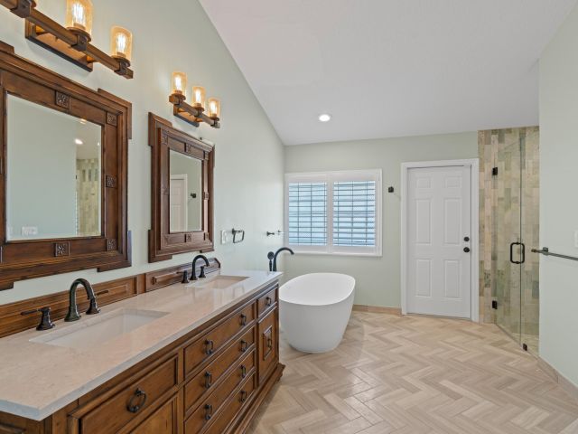 Home for rent at 7598 Fairway Trail - photo 6365220