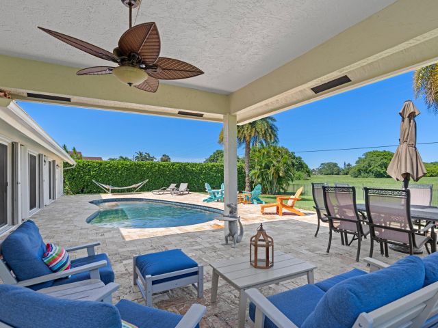 Home for rent at 7598 Fairway Trail - photo 6365230