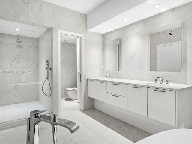 Apartment for sale  Unit #1508 - photo 6336378