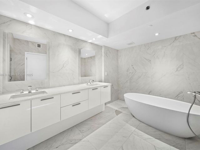 Apartment for sale  Unit #1508 - photo 6336379