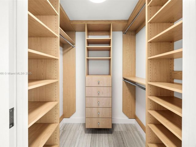 Apartment for sale  Unit #1508 - photo 6336380