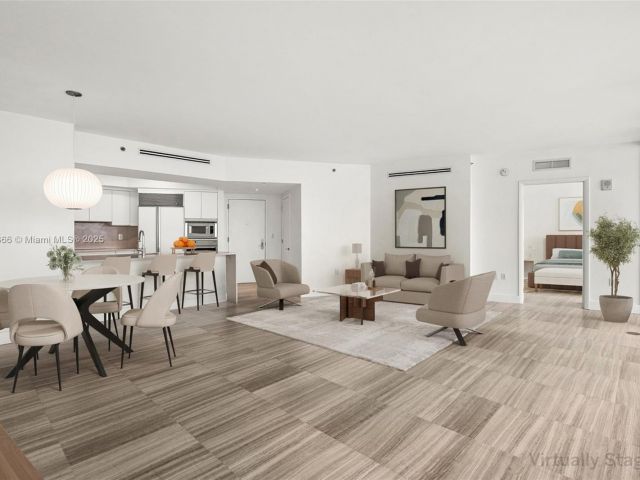 Apartment for sale  Unit #1508 - photo 6336383