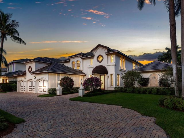 Home for sale at 1330 Sabal Palm Drive - photo 6431455