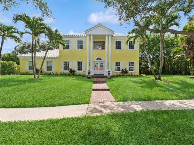 Home for sale at 1920 Embassy Drive - photo 6345789