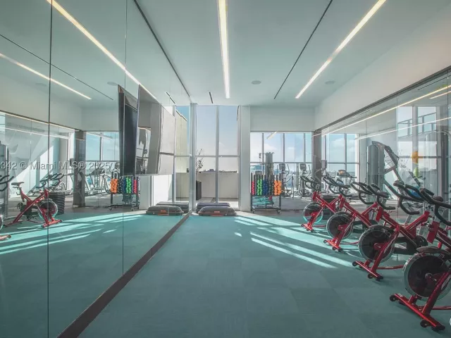 2-bedroom condo for sale in Miami - 3900 Biscayne Blvd S-400 - MondialRealty