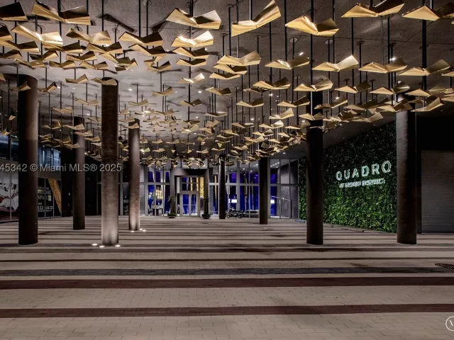 2-bedroom condo for sale in Miami - 3900 Biscayne Blvd S-400 - MondialRealty