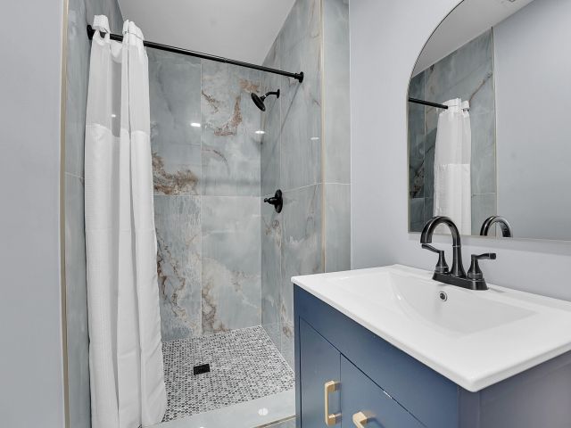 Home for sale at 4873 Pine Knott Lane - photo 6374288