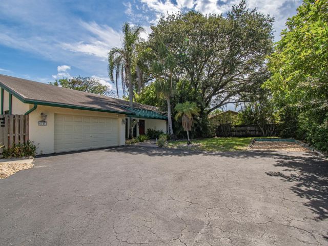 Home for sale at 6711 NW 26th Avenue - photo 6346523