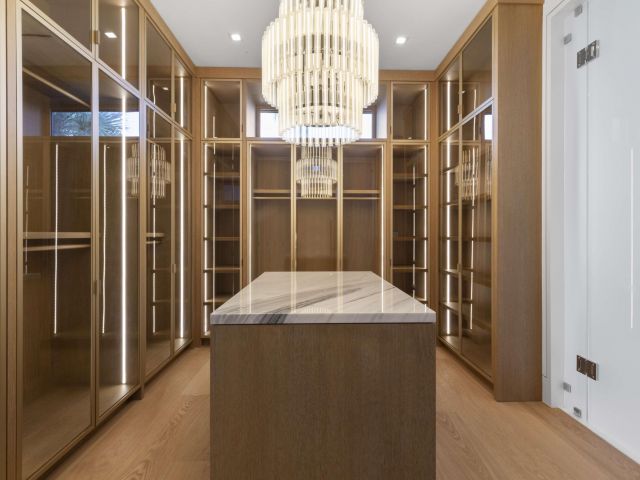 Home for sale at 2914 N Flagler Drive - photo 6335305