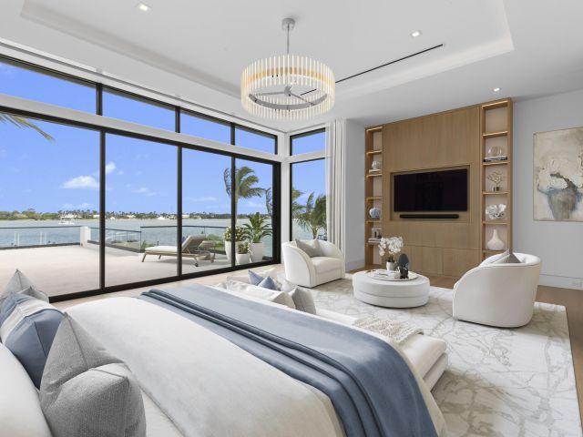 Home for sale at 2914 N Flagler Drive - photo 6335306