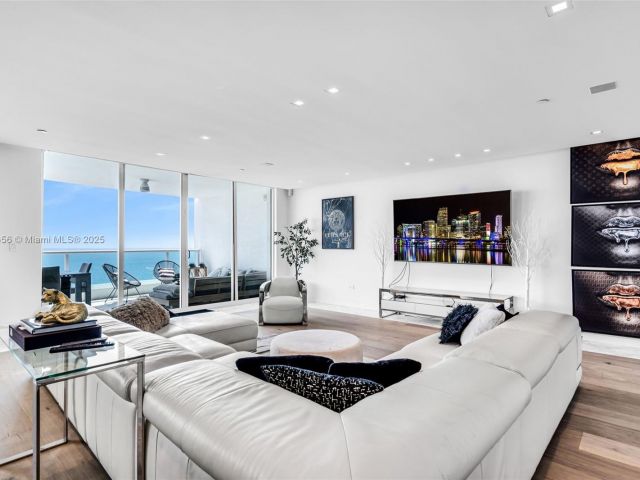 Apartment for sale  Unit #2808-2809 - photo 6335880