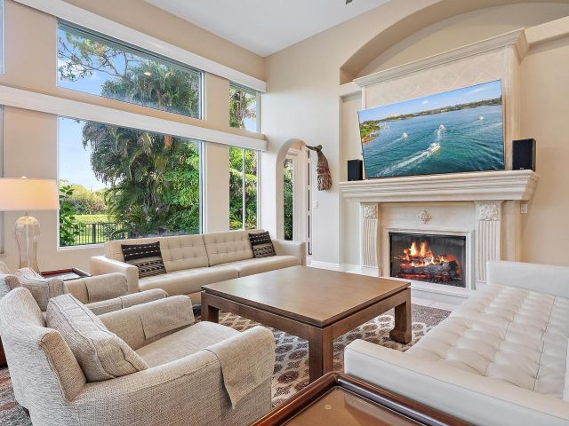 Home for sale at 6637 Audubon Trace W - photo 6336154