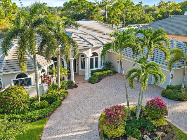 Home for sale at 6637 Audubon Trace W - photo 6336171