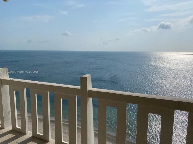 Apartment for rent  Unit #B1107 - photo 6335669