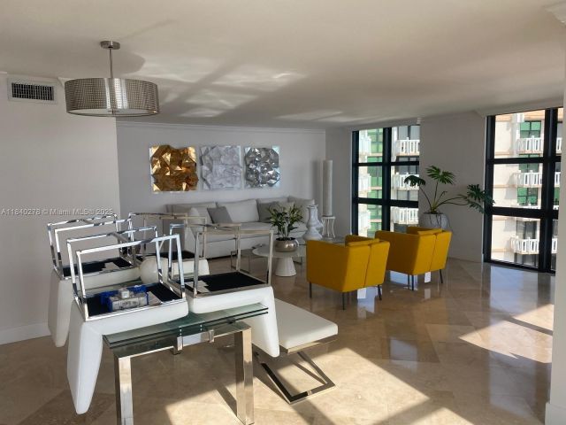 Apartment for rent  Unit #B1107 - photo 6335672