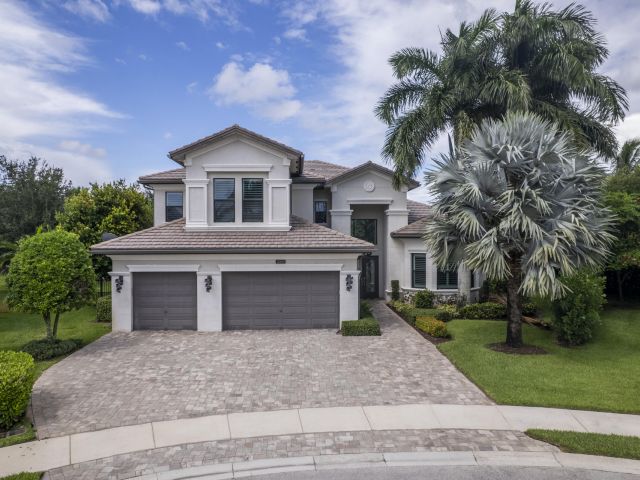 Home for sale at 16865 Pierre Circle - photo 6363176