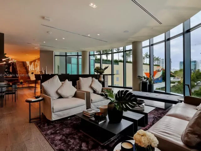 1-bedroom condo for sale in Miami - 650 NE 32nd St 3508 - MondialRealty