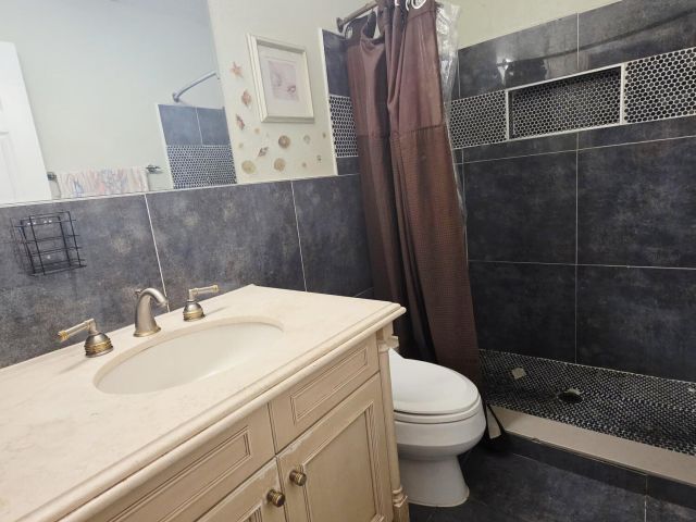 Home for sale at 727 Glenridge Drive - photo 6336796