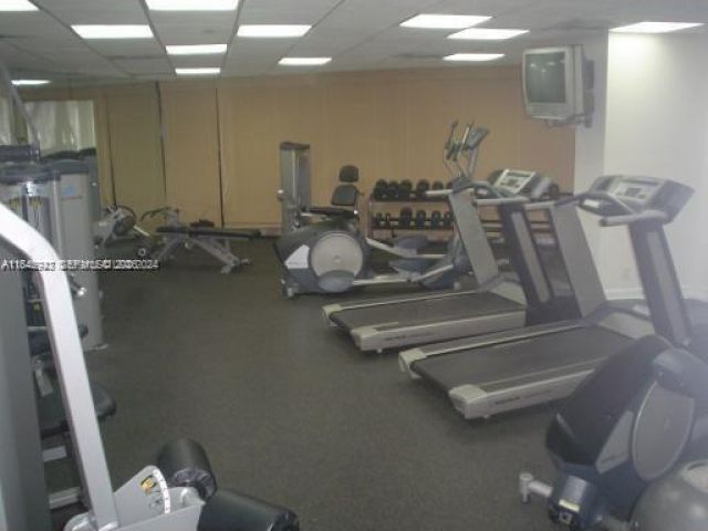 Apartment for rent  Unit #707 - photo 7438445