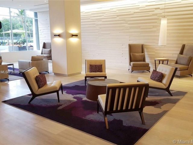 Apartment for sale  Unit #1405 - photo 6338071