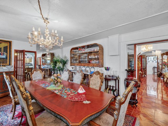 Home for sale at 300 Florida Avenue - photo 6386505