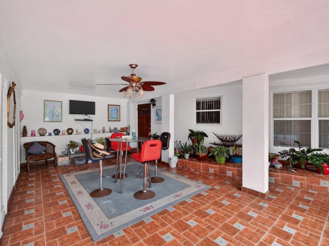 Home for sale at 300 Florida Avenue - photo 6386513