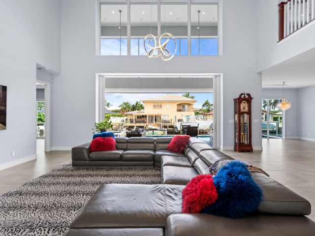 Home for sale at 807 Dover Street - photo 6400208