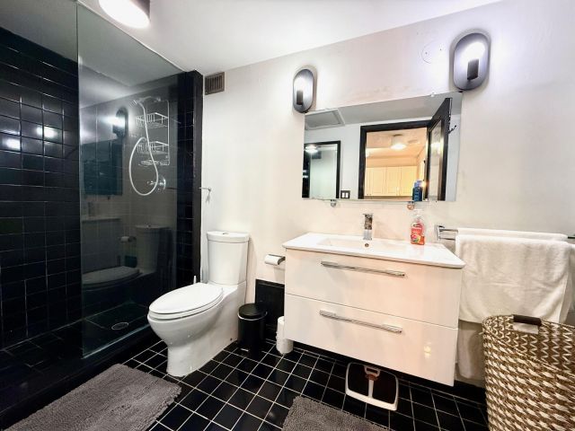 Apartment for sale  Unit #931 - photo 6340162