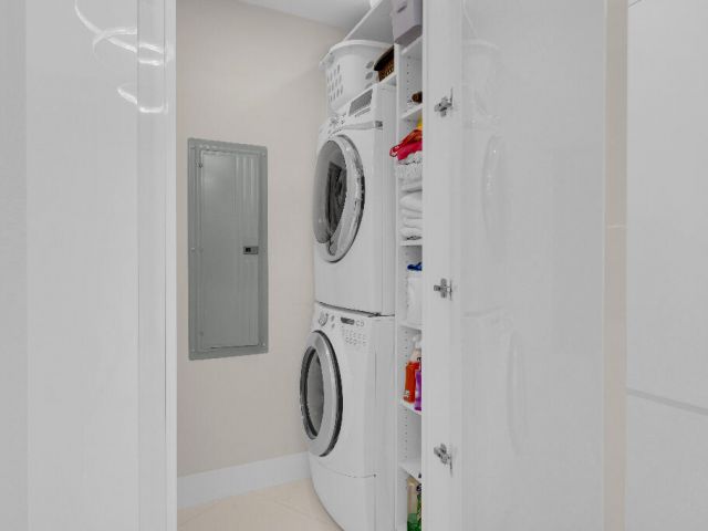 Apartment for sale  Unit #2207 - photo 6340551