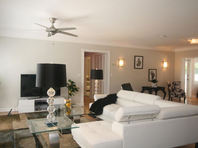 Home for rent at 503 SE 7th Avenue - photo 6357937