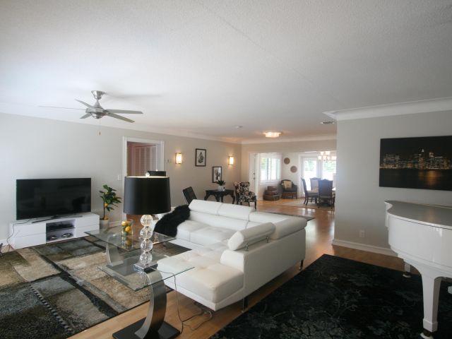 Home for rent at 503 SE 7th Avenue - photo 6357939