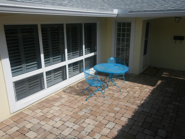 Home for rent at 503 SE 7th Avenue - photo 6357940