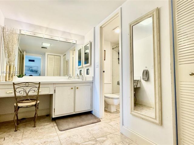 Apartment for sale  Unit #429 - photo 6340339