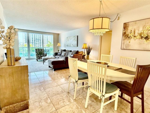 Apartment for sale  Unit #429 - photo 6340344