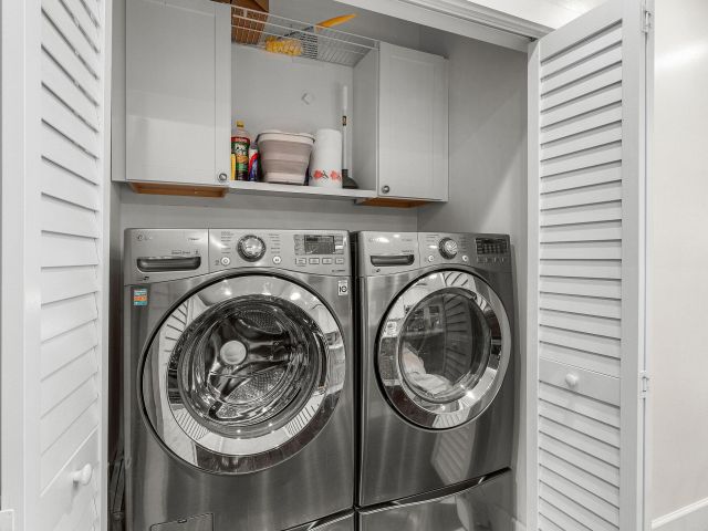 Home for rent at 414 NE 7th Avenue - photo 6363093