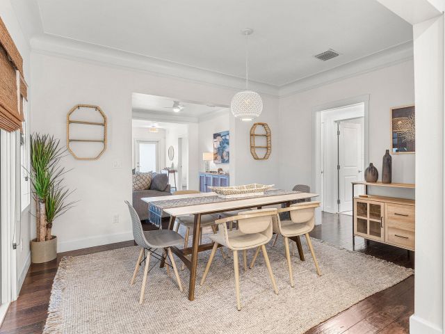 Home for rent at 414 NE 7th Avenue - photo 6363094