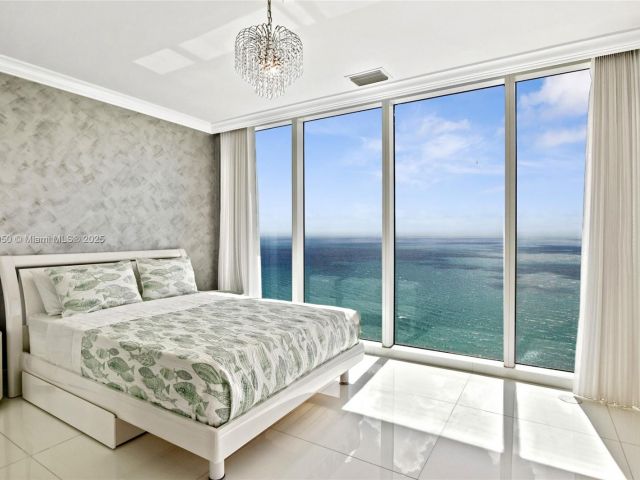 Apartment for rent  Unit #PH-5102 - photo 6639191