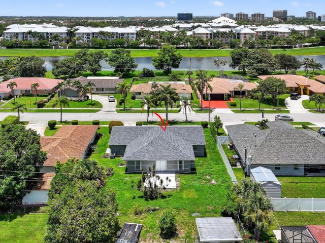 Home for sale at 600 S Mangonia Circle - photo 6343776