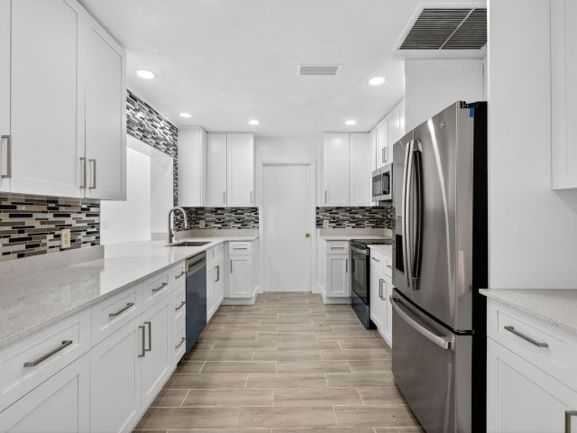 Home for sale at 600 S Mangonia Circle - photo 6656257