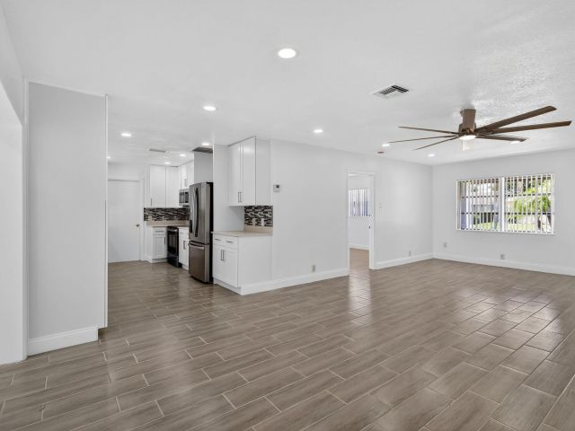 Home for sale at 600 S Mangonia Circle - photo 6656258