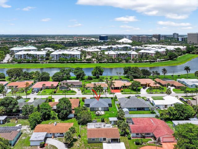 Home for sale at 600 S Mangonia Circle - photo 6656263