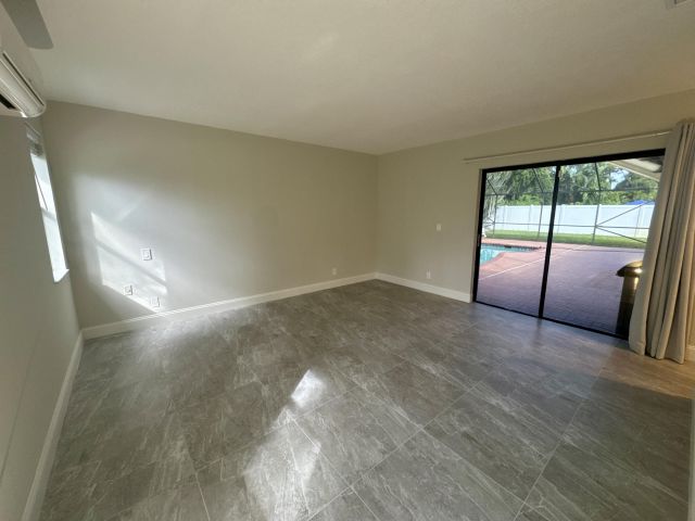 Home for rent at 4160 NW 7th Court - photo 6392312