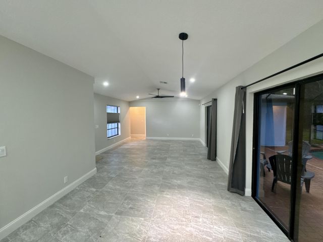 Home for rent at 4160 NW 7th Court - photo 6392315