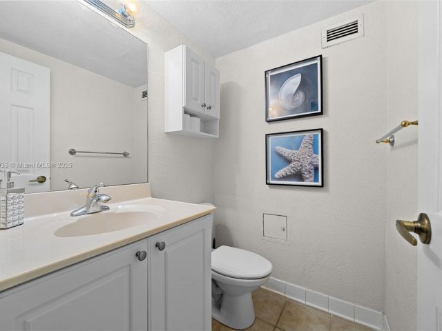 Apartment for rent  Unit #PH39 - photo 7288224