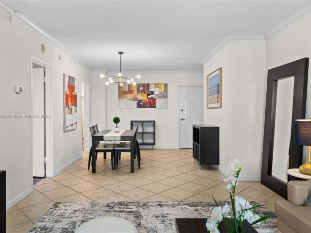 Apartment for rent  Unit #PH39 - photo 7288237