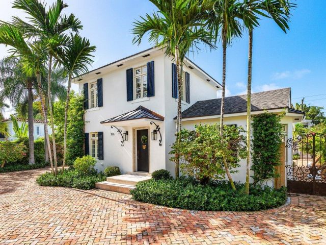 Home for sale at 306 Cordova Road - photo 6351153